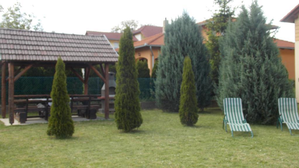 Bodzavirag Apartman Zalakaros Buitenkant foto