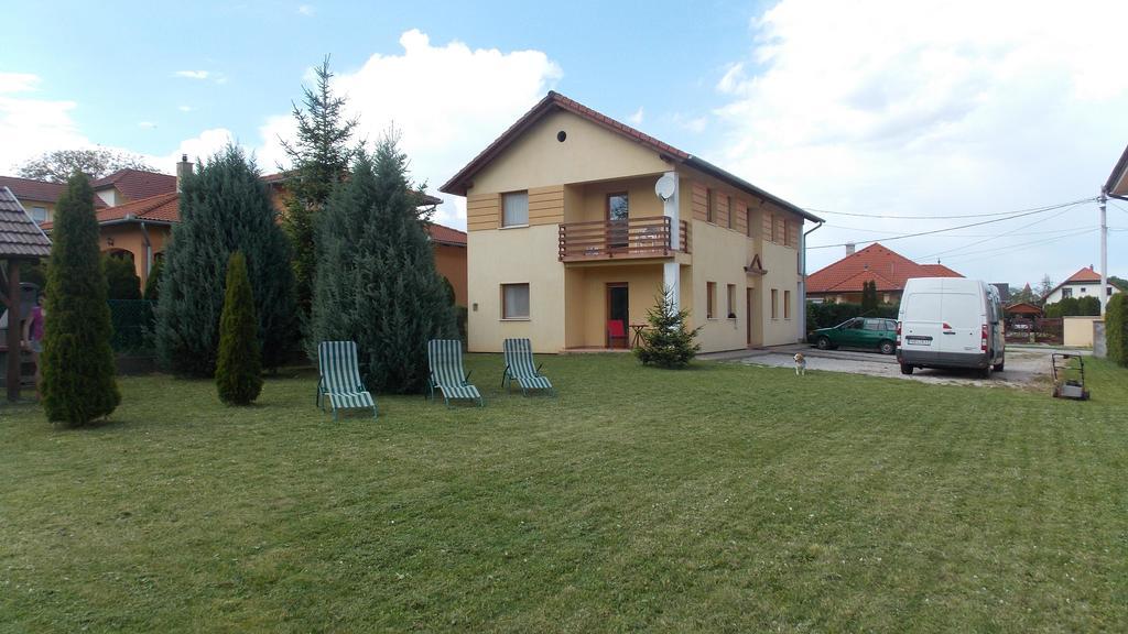 Bodzavirag Apartman Zalakaros Buitenkant foto